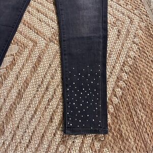 Levis 721 Rhinestone High-Rise Skinny Jeans NWT Size 28 X 28